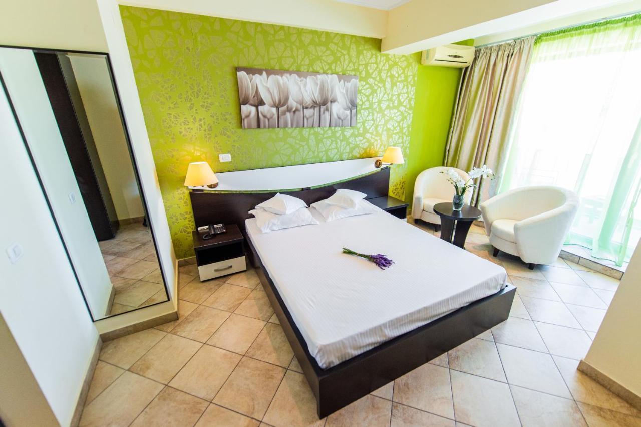 Hotel Prestige Mamaia Extérieur photo