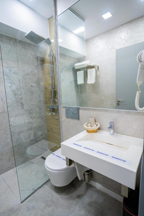Hotel Prestige Mamaia Extérieur photo