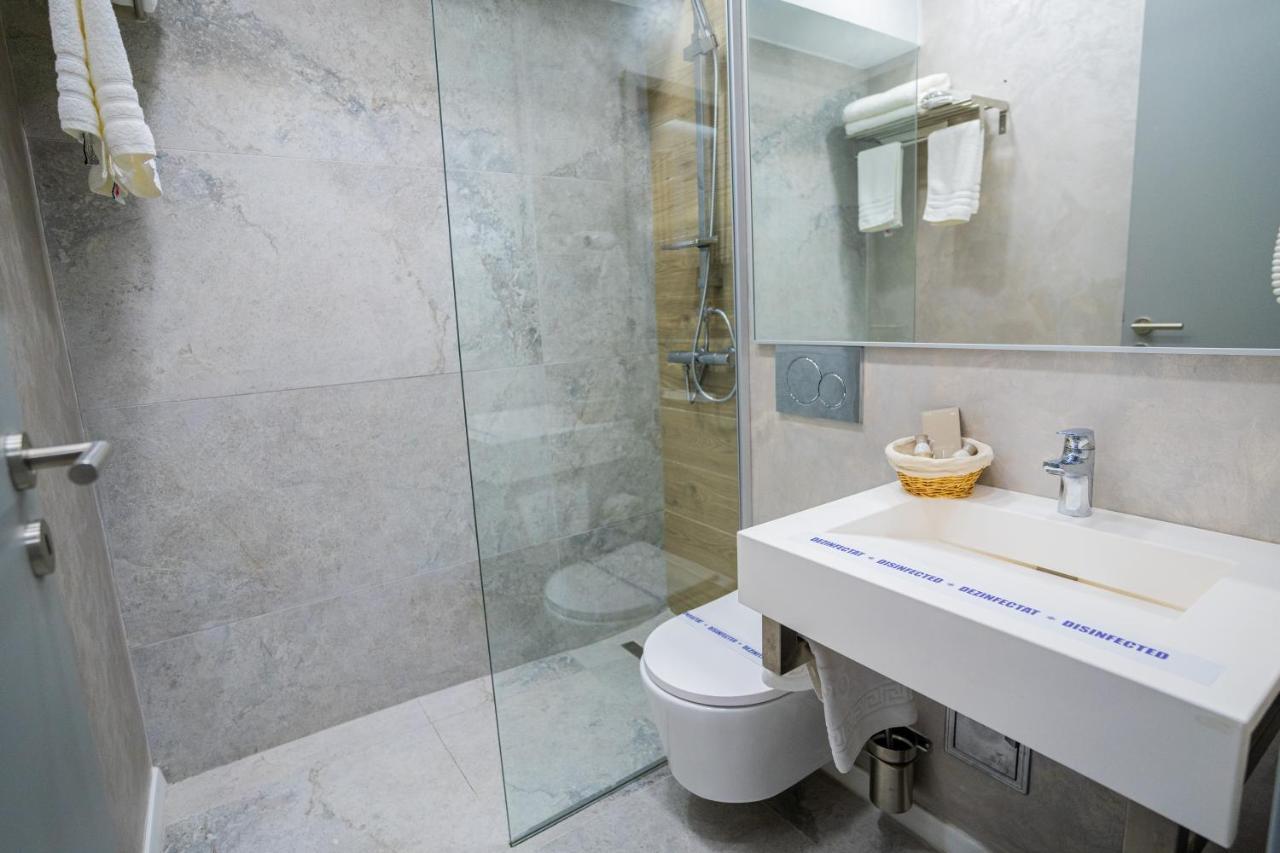 Hotel Prestige Mamaia Extérieur photo